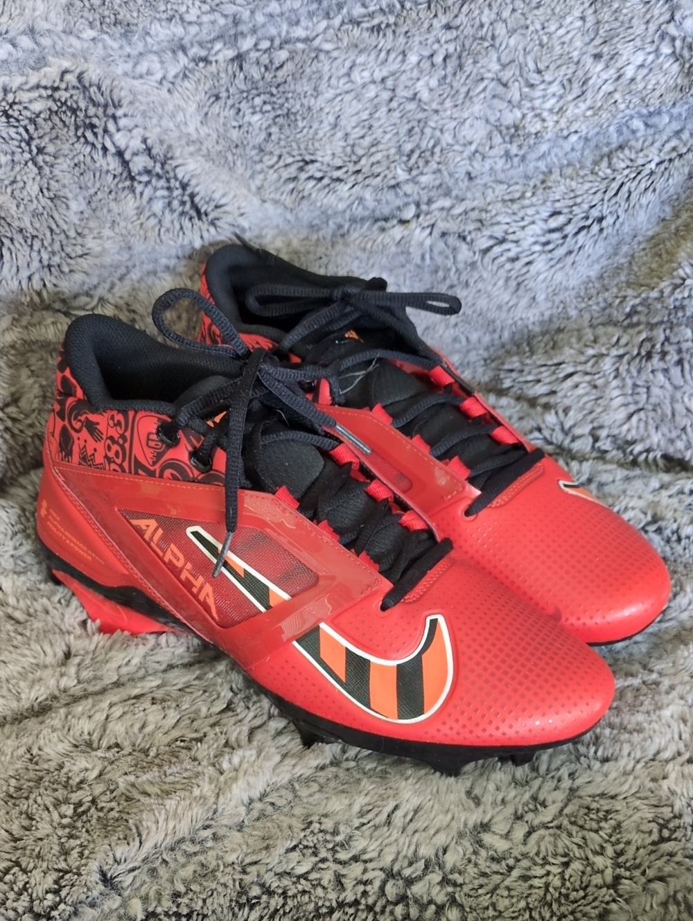 Nike Men's Alpha Menace 4 Pro Football Cleats Sz 9.5